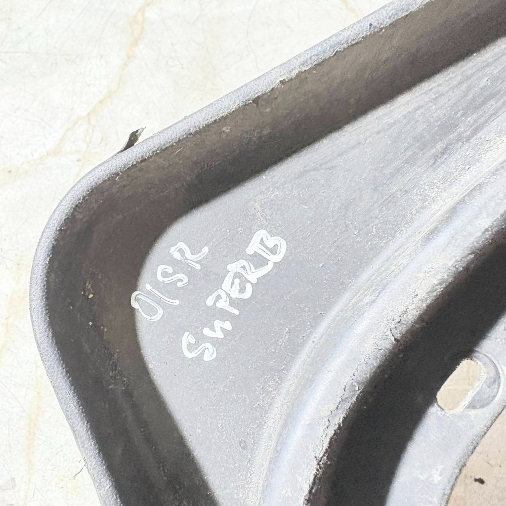 Skoda Superb MK1 2001-08 Rear Right Driver Side Mud Flap