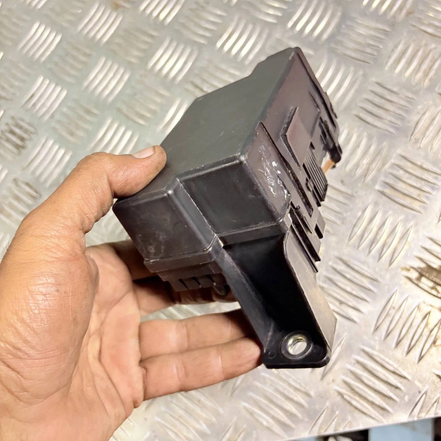 Vauxhall/Opel Meriva A 2003-2010 Fuse Relay Box Module 93363150 24435922 Delphi