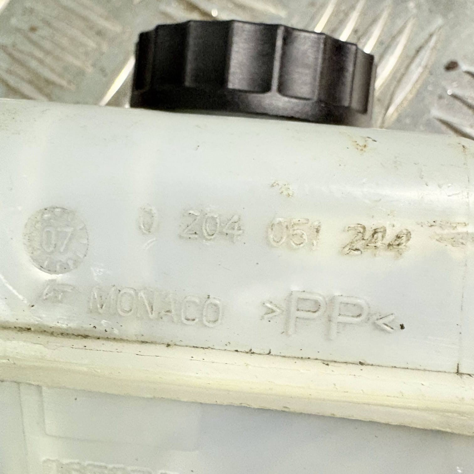 2007 VAUXHALL CORSA MK3 BRAKE FLUID BOTTLE TANK RESERVOIR 0204051244