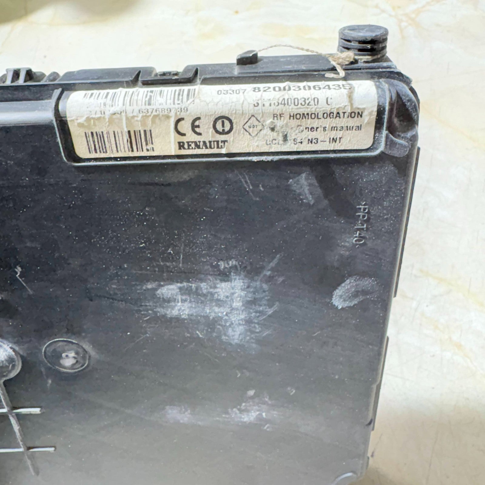 Renault Megane Mk2 03-08 Comfort Body Control Module 8200306435
