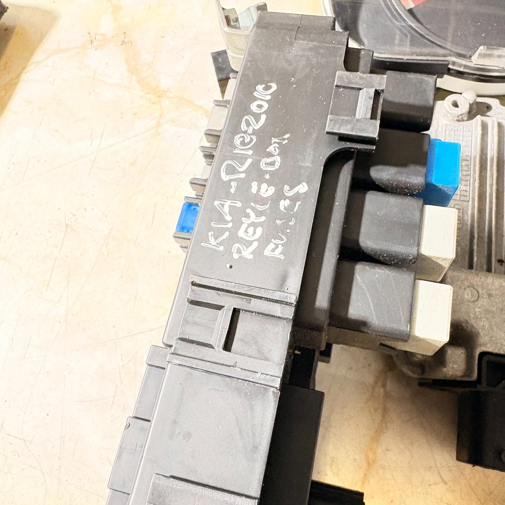 Kia Rio Mk2 JB 2005-2011 1.5 CRDi ECU Kit 39101-2A616 BCM 95400-1G335 Key Barrel