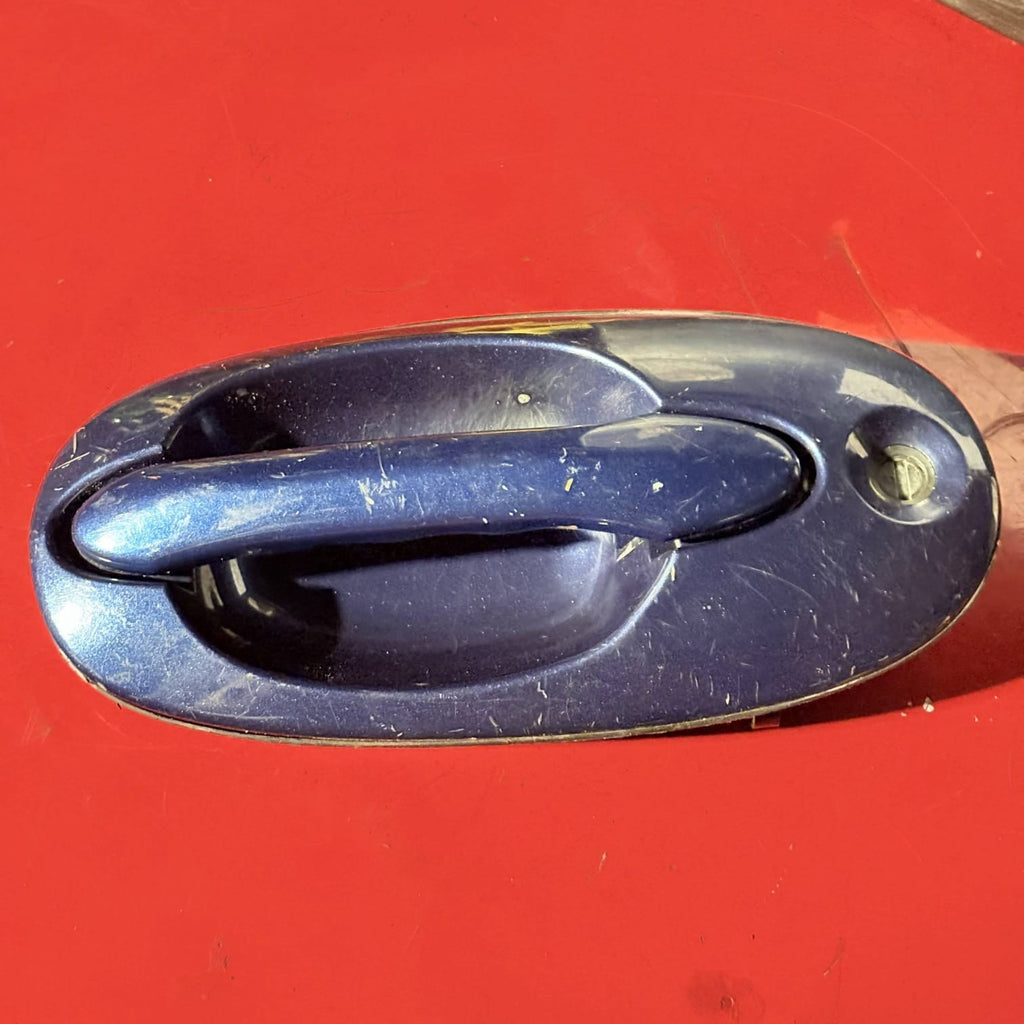Door Handle For 2004 Kia CARNIVAL Front Passenger Side Plastic K53A58410