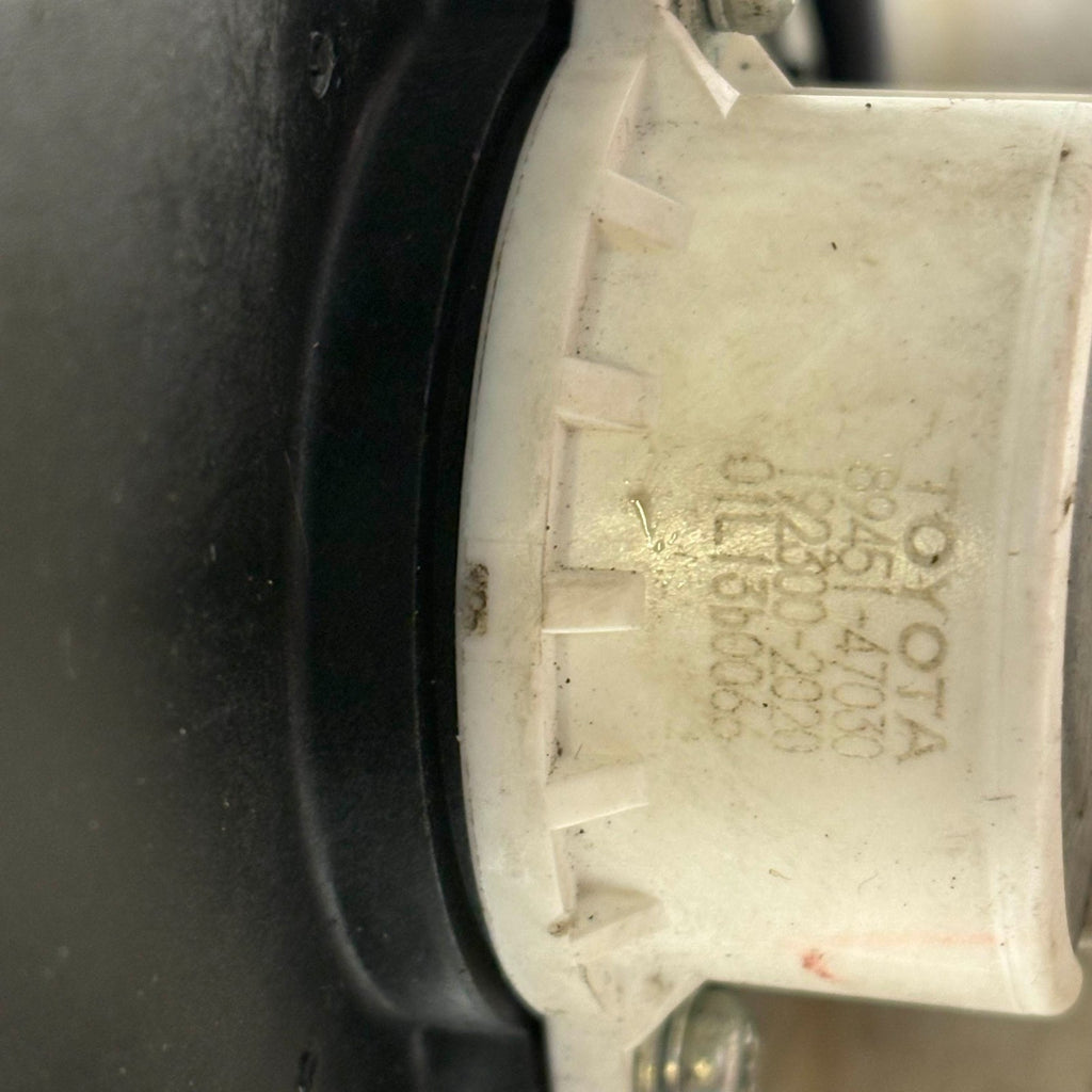 TOYOTA PRIUS 04-09 AUTO GEAR SHIFTER SELECTOR LEVER 89451-47030