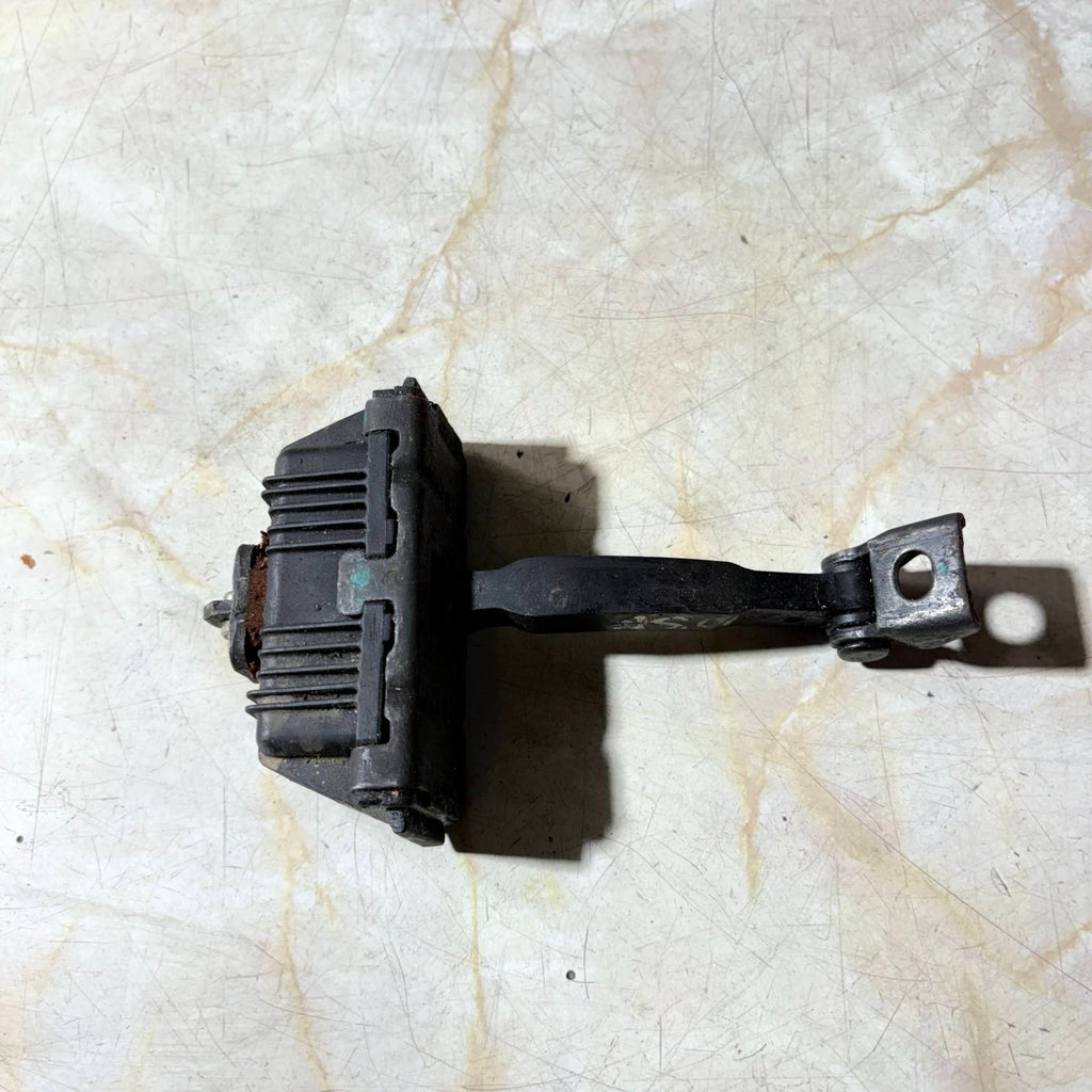 BMW X5 E53 2000-2006.5DR DOOR CHECK STRAP FRONT DRIVERS SIDE OFFSIDE 8402502