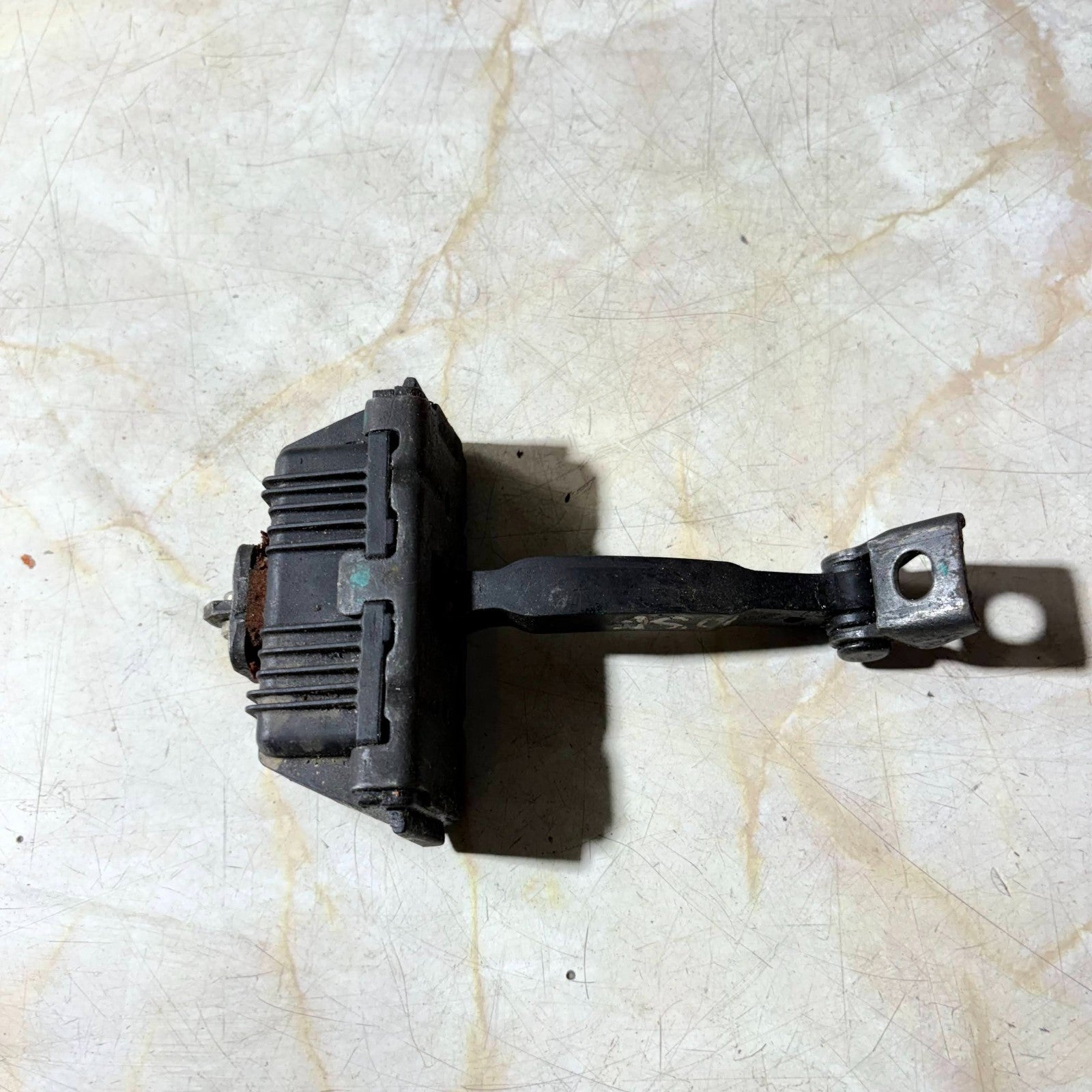 BMW X5 E53 2000-2006.5DR DOOR CHECK STRAP FRONT DRIVERS SIDE OFFSIDE 8402502