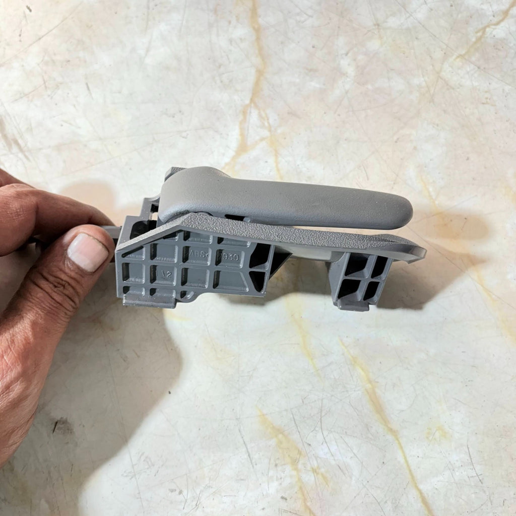 CITROEN C1 INTERIOR LEFT FRONT DOOR HANDLE
