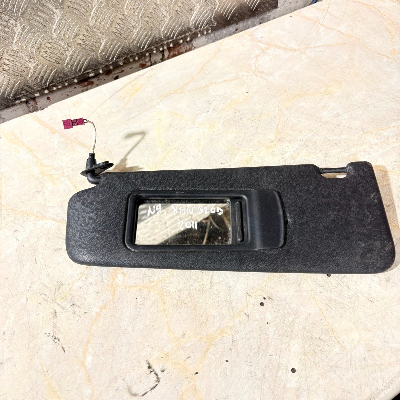 Sun Visor BMW E90 With Mirror Illuminated Left N/S Black 7139445
