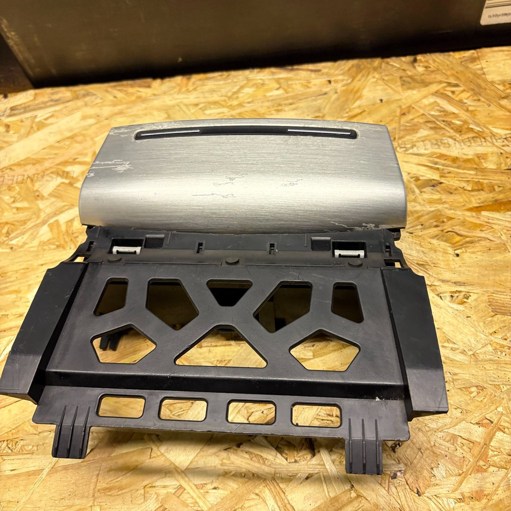 Audi A3/S3 8P Centre Console Front Ashtray 8P0857951 2004-2013