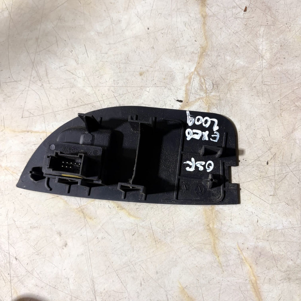 2009 SEAT IBIZA 1.4 PETROL CGGB ALARM TILT SWITCH 8E2959528A OSF