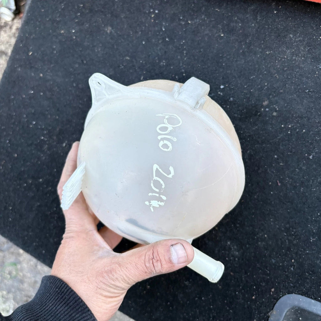 Volkswagen Polo Coolant Reservoir Expansion Tank Fluid Bottle 5Q0121407G 2009-17