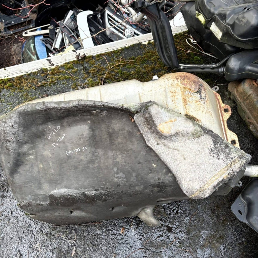 Mercedes‑Benz S‑Class W220/V220 • S 320 CDI Diesel • Fuel Tank