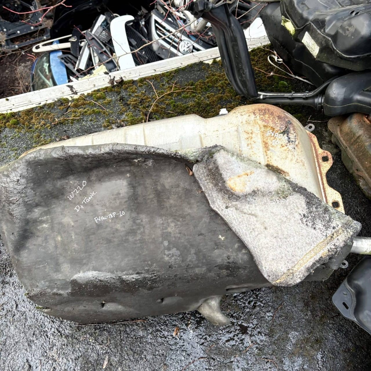 Mercedes‑Benz S‑Class W220/V220 • S 320 CDI Diesel • Fuel Tank