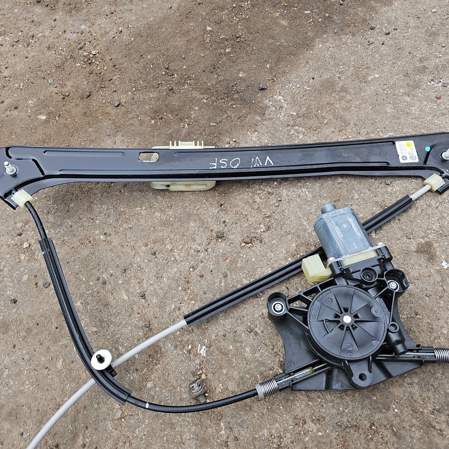 Volkswagen Tiguan Mk2 Right Front Window Regulator 5NA837462A 5 Door SUV 2016-20
