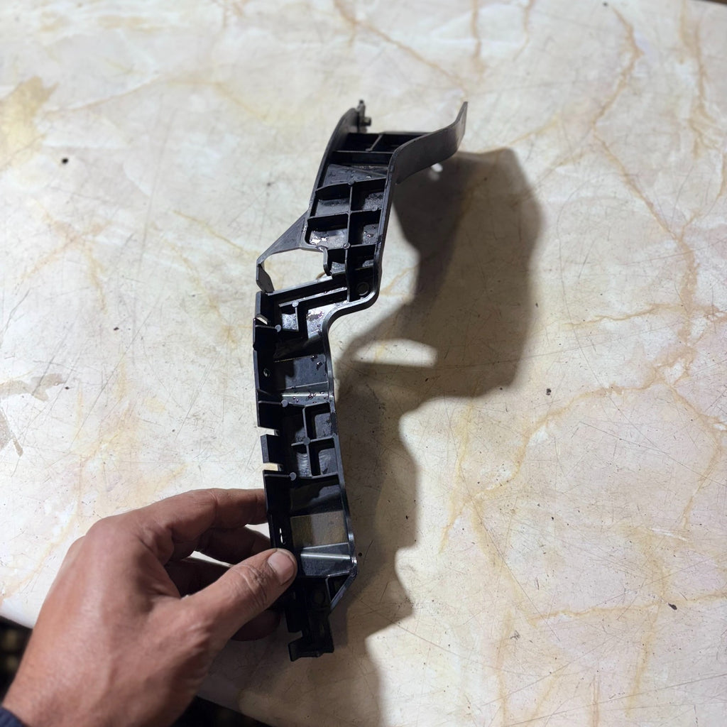 Fiat 500 Mk2 07-15 Rear Left Passenger Bumper Bracket Mounting Support 52061721