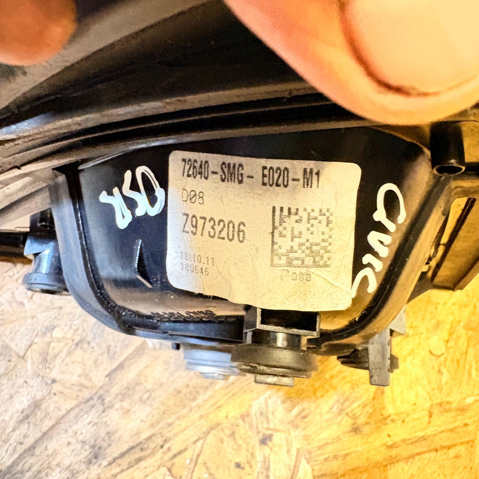 HONDA CIVIC MK8 REAR RIGHT DRIVERS SIDE DOOR HANDLE 72640-SMG-E020-M1