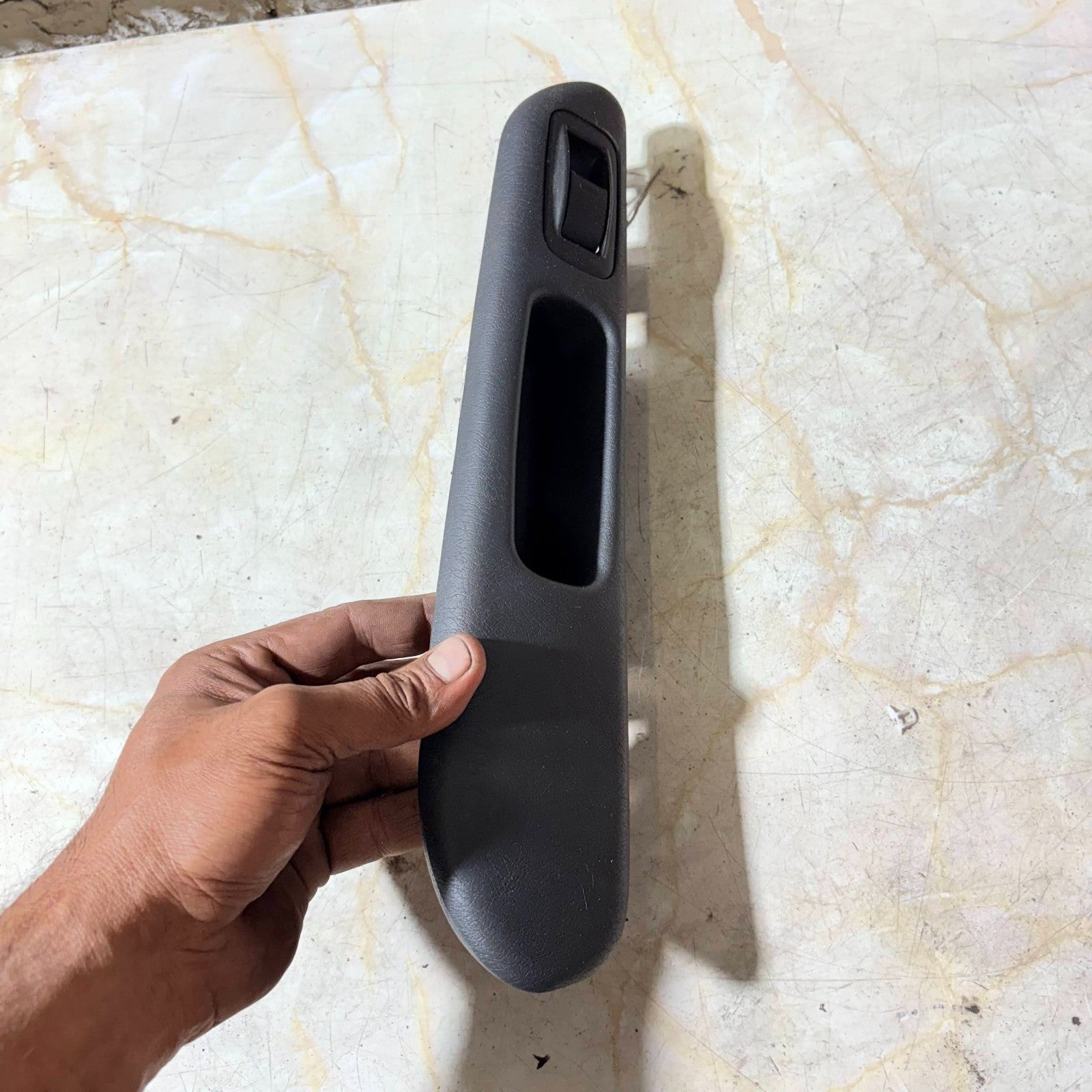 1997-2003 TOYOTA AVENSIS WINDOW SWITCH CONTROL 74251-05030
