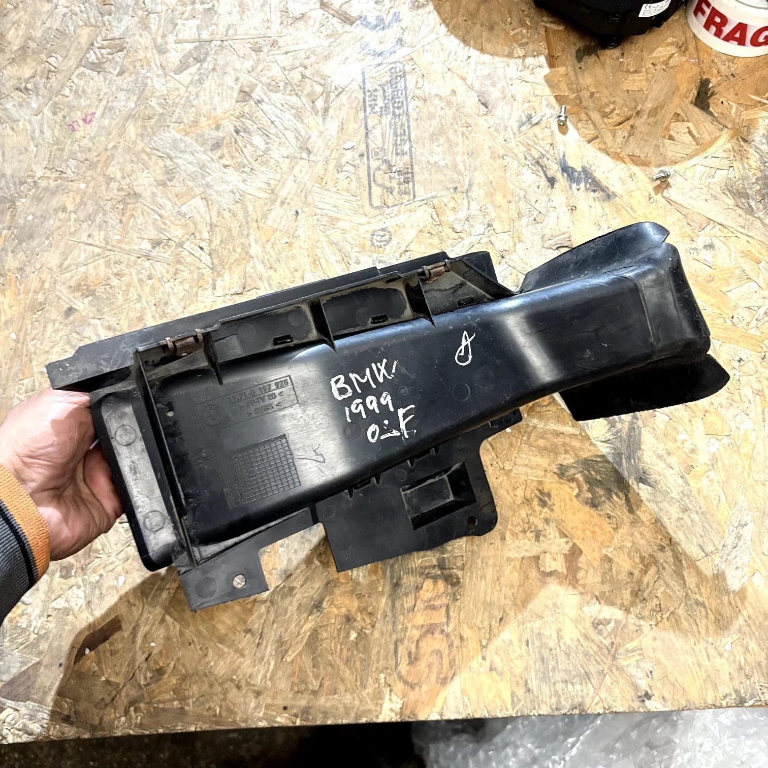 BMW 3 Series E46 Intake Air Tube Pipe 12.90-7521582, 51718197928 OSF