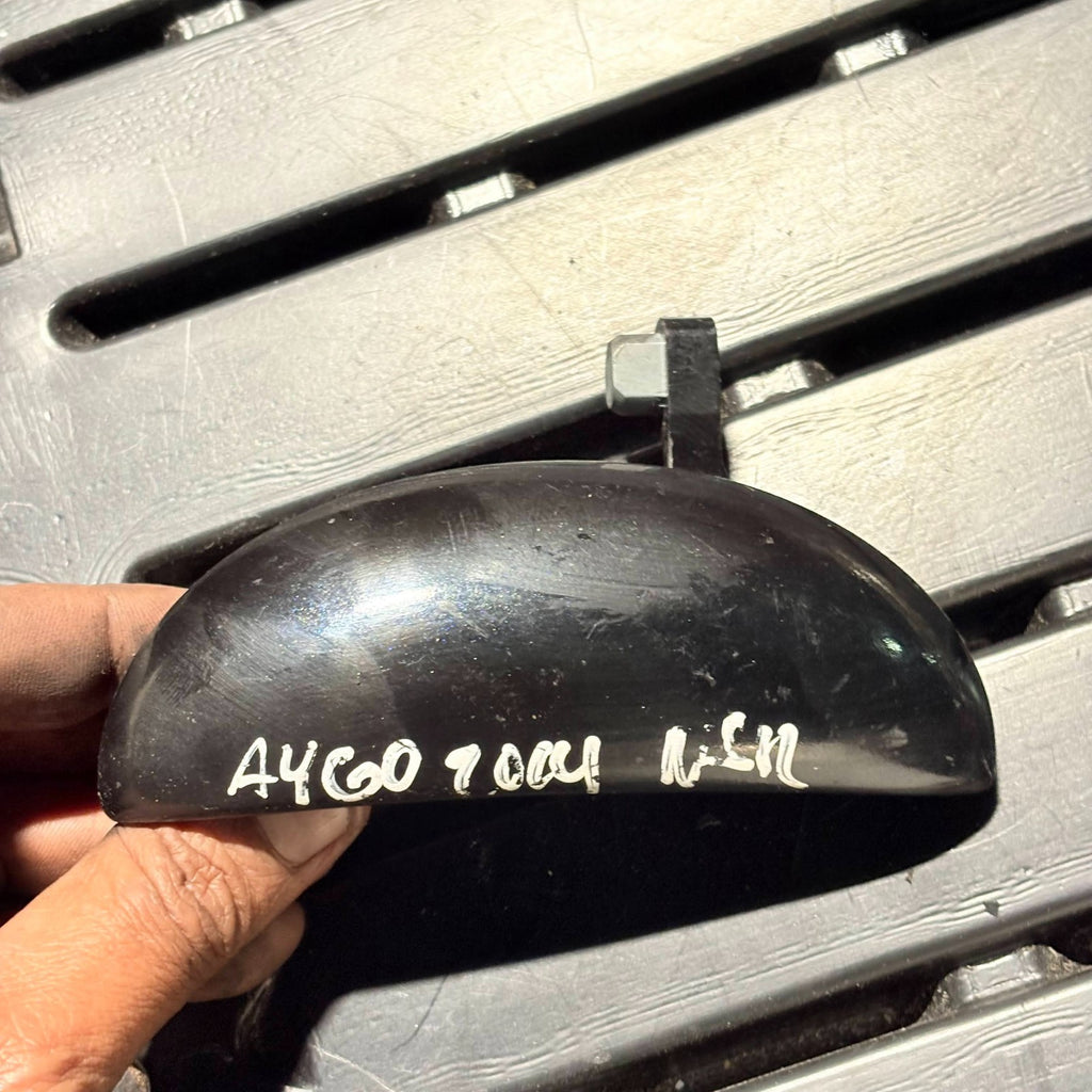 TOYOTA AYGO 2004 PASSENGER REAR LEFT NEARSIDE EXTERIOR DOOR HANDLE BLACK
