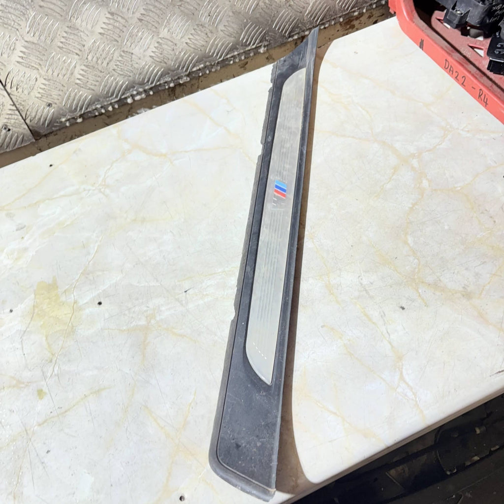 2008 BMW 3SERIES E91 320D LCI ESTATE FRONT LEFT KICK PLATE SILL TRIM 7183109 NSF