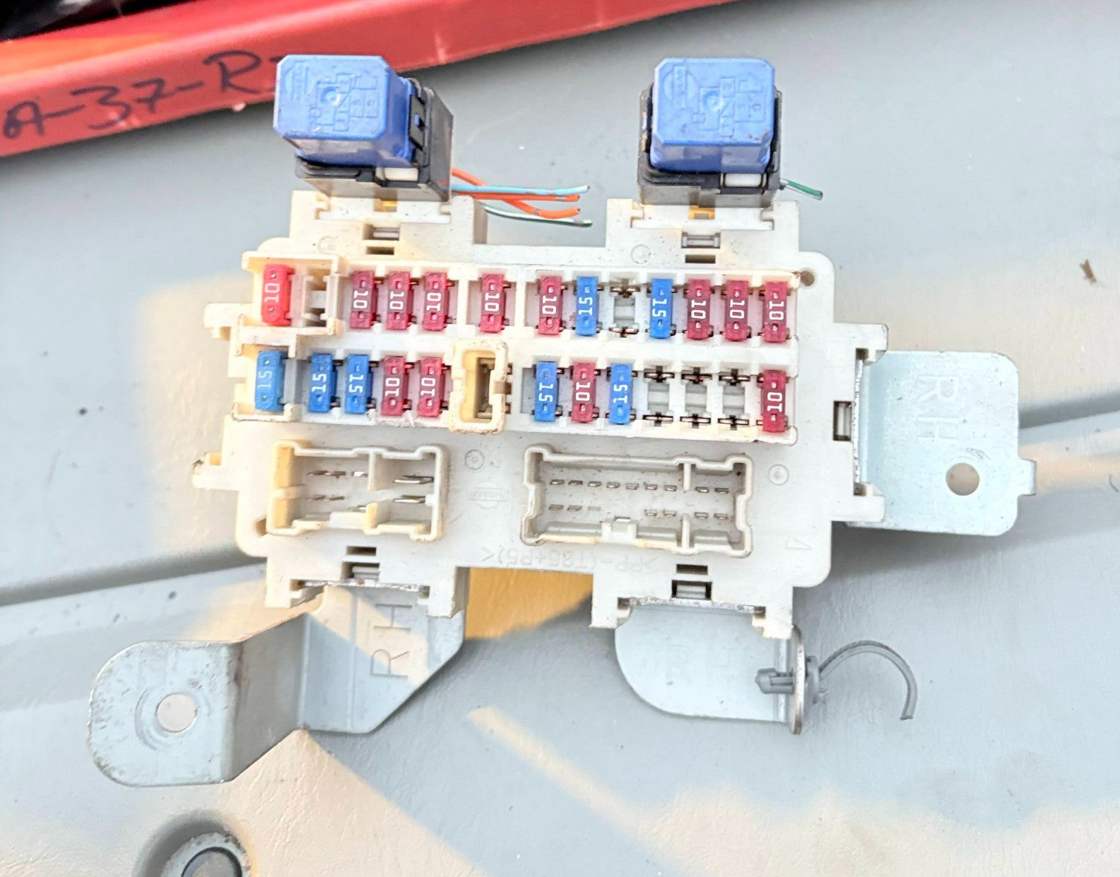 2003-2007 Nissan Murano Under Dash Fuse Box Relay Junction Block Unit