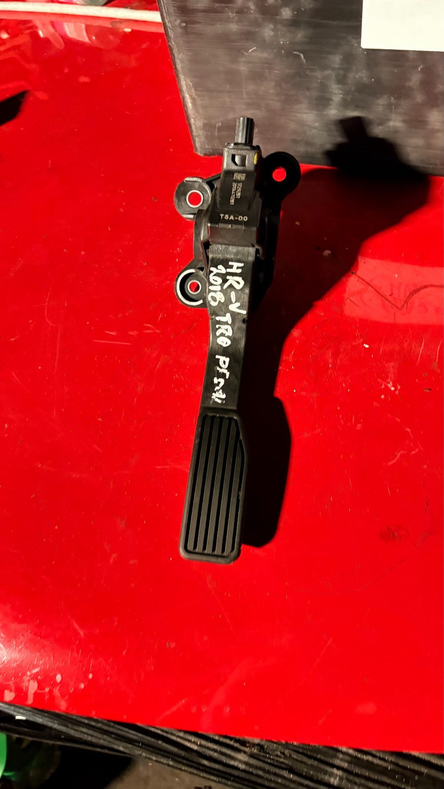 2018 HONDA HR-V ACCELERATOR THROTTLE PEDAL 17292B1