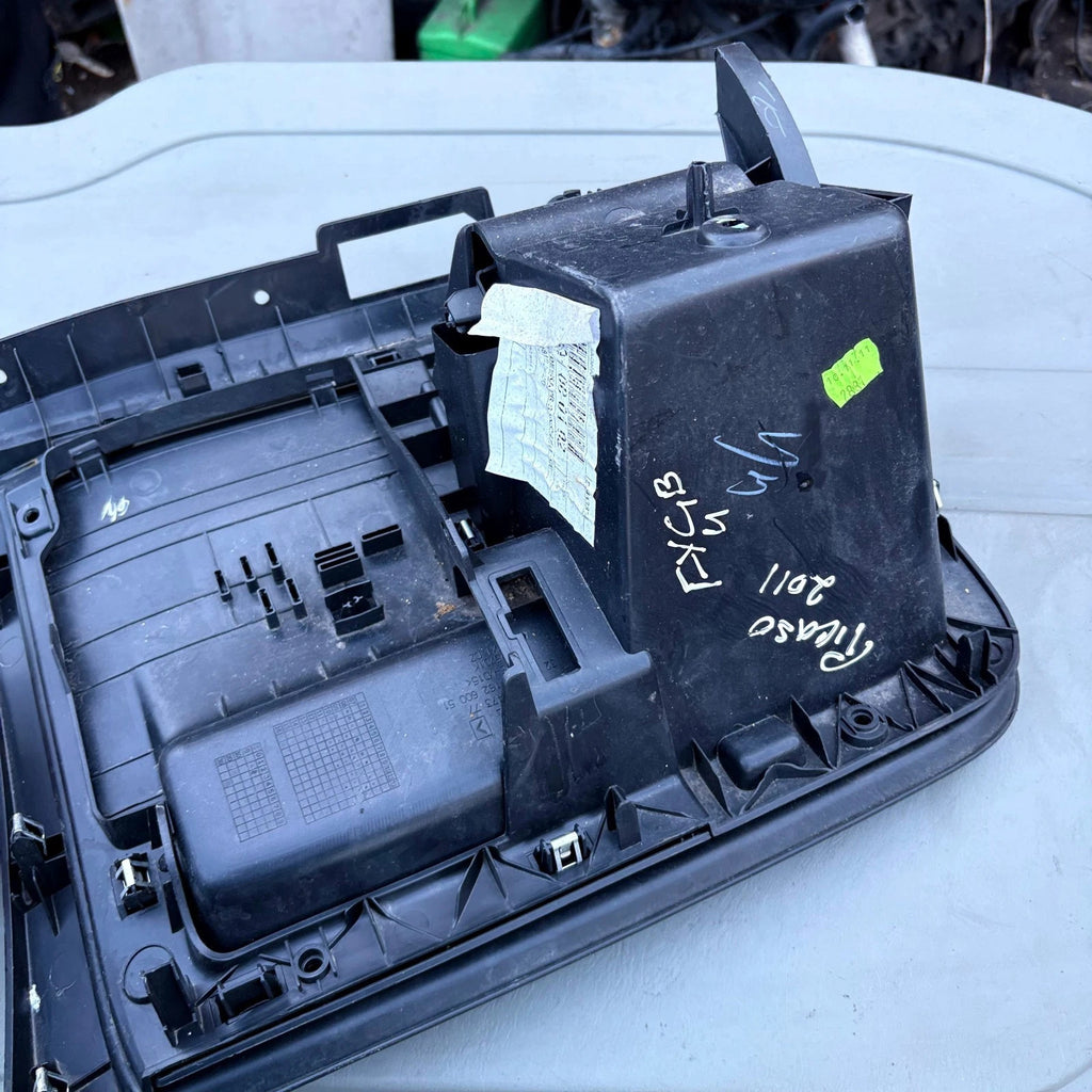 Citroen C3 Picasso 2011-2017 Dashboard Glove Box Compartment 9682536477