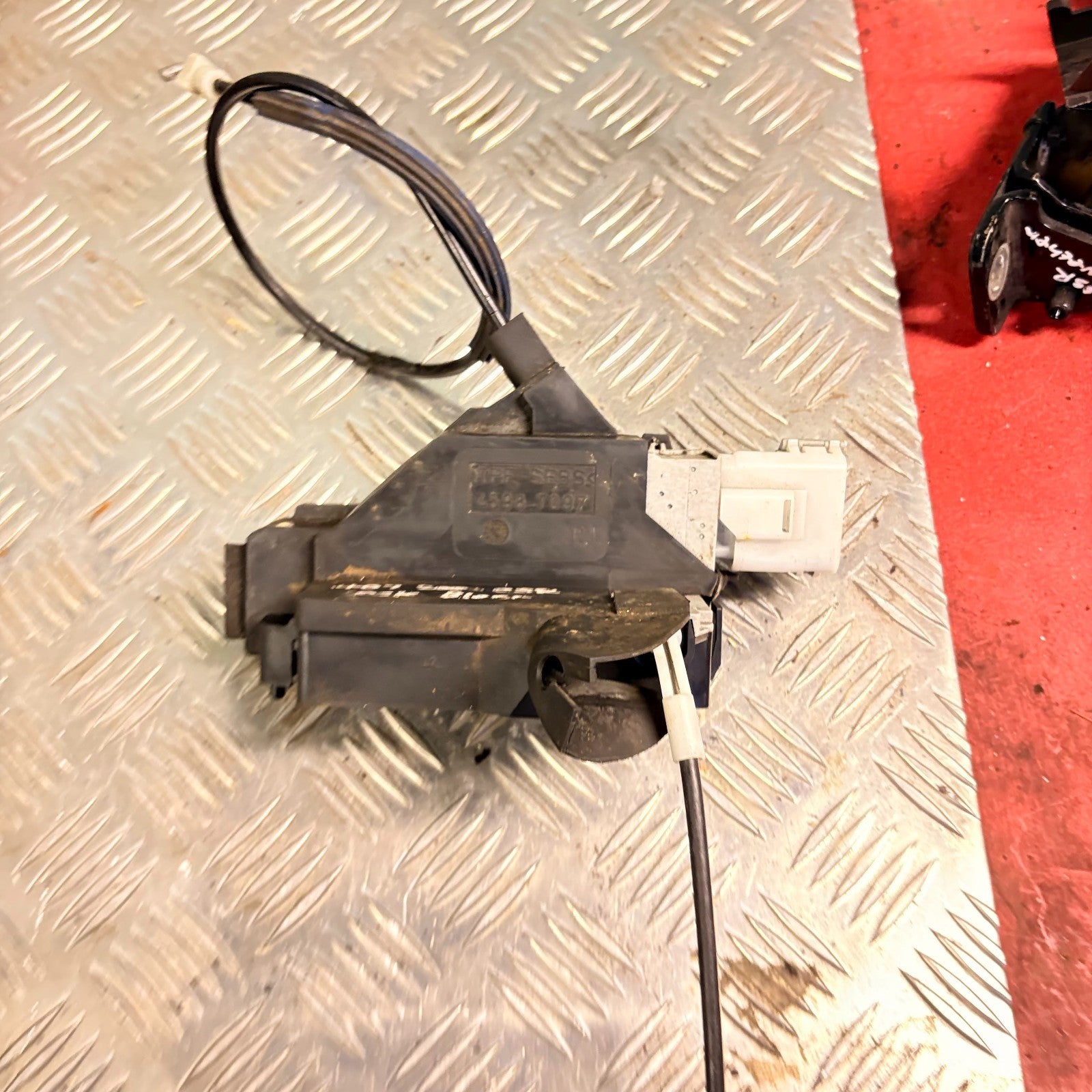 Peugeot 407 2004-2012 Right Offside Rear Door Lock 45987097