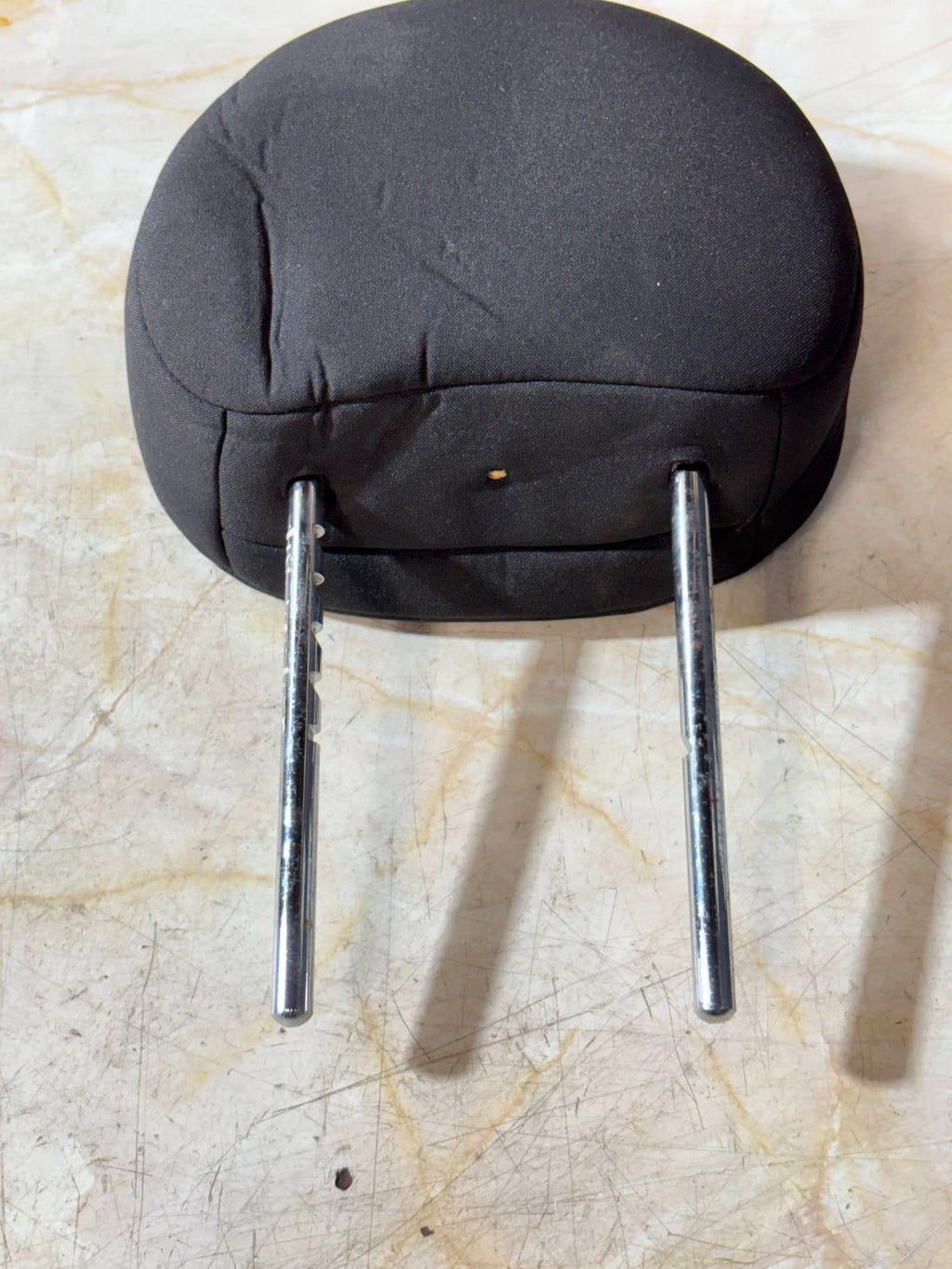 MINI COOPER R56 Front Seat Head Rest A051148