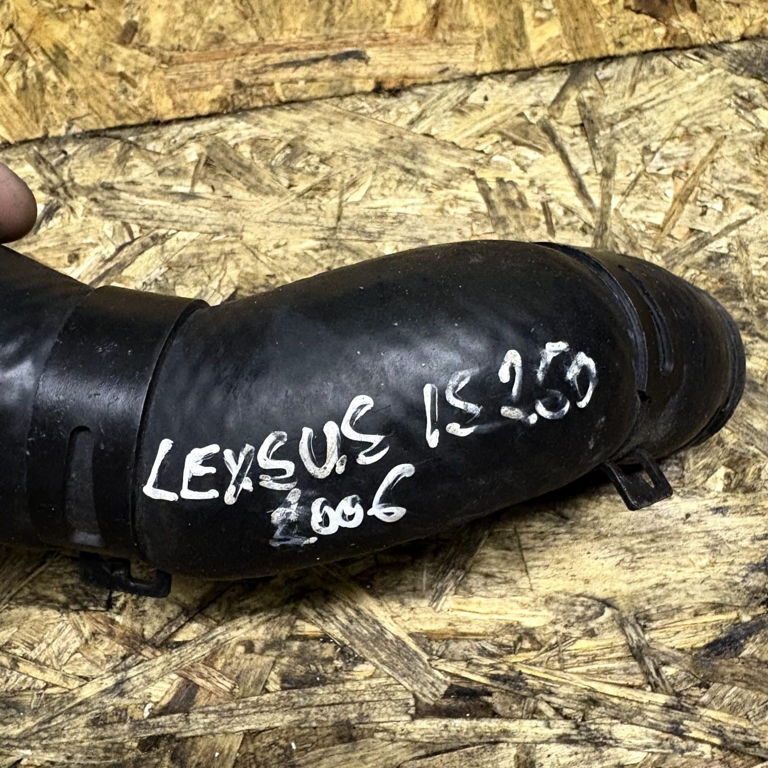 LEXUS IS 250 2006 JAGUAR TOP RADIATOR HOSE XJR 4.2 LITRE SUPERCHARGED C2C10865