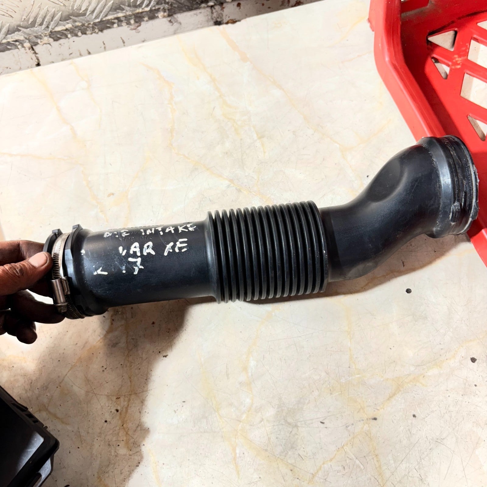 JAGUAR XE 2.0 2015-2021 TURBO DIESEL AIR FLOW INTAKE PIPE GX73-9C623-CA