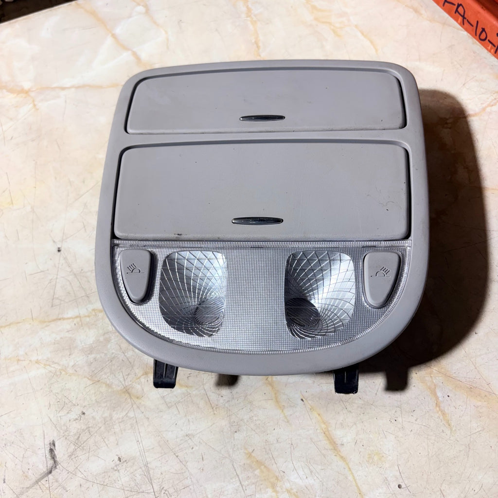 HYUNDAI SANTA FE 2011 5DR FRONT INTERIOR ROOF READING COURTESY LIGHT 92800-2BXXX