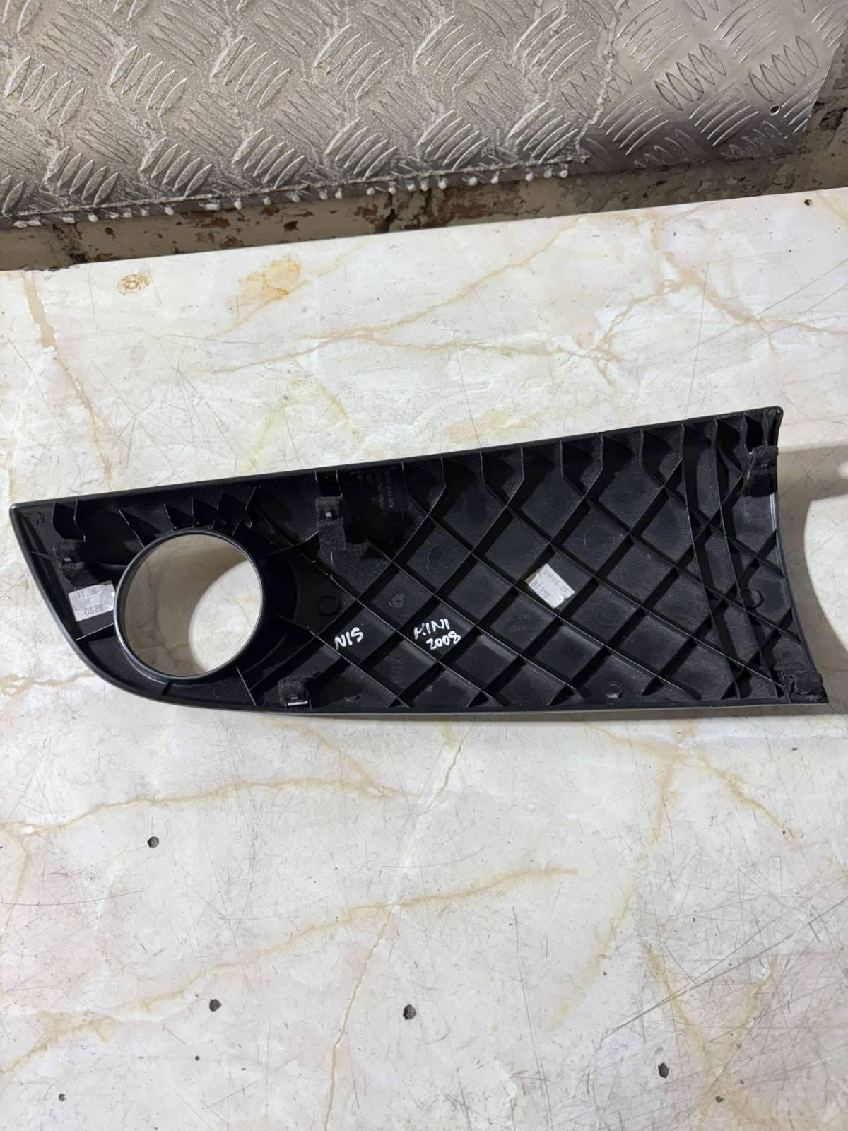 MINI COOPER 2006-2013 R56 COVER PANEL TRIM PASSENGER SIDE FRONT 712434404