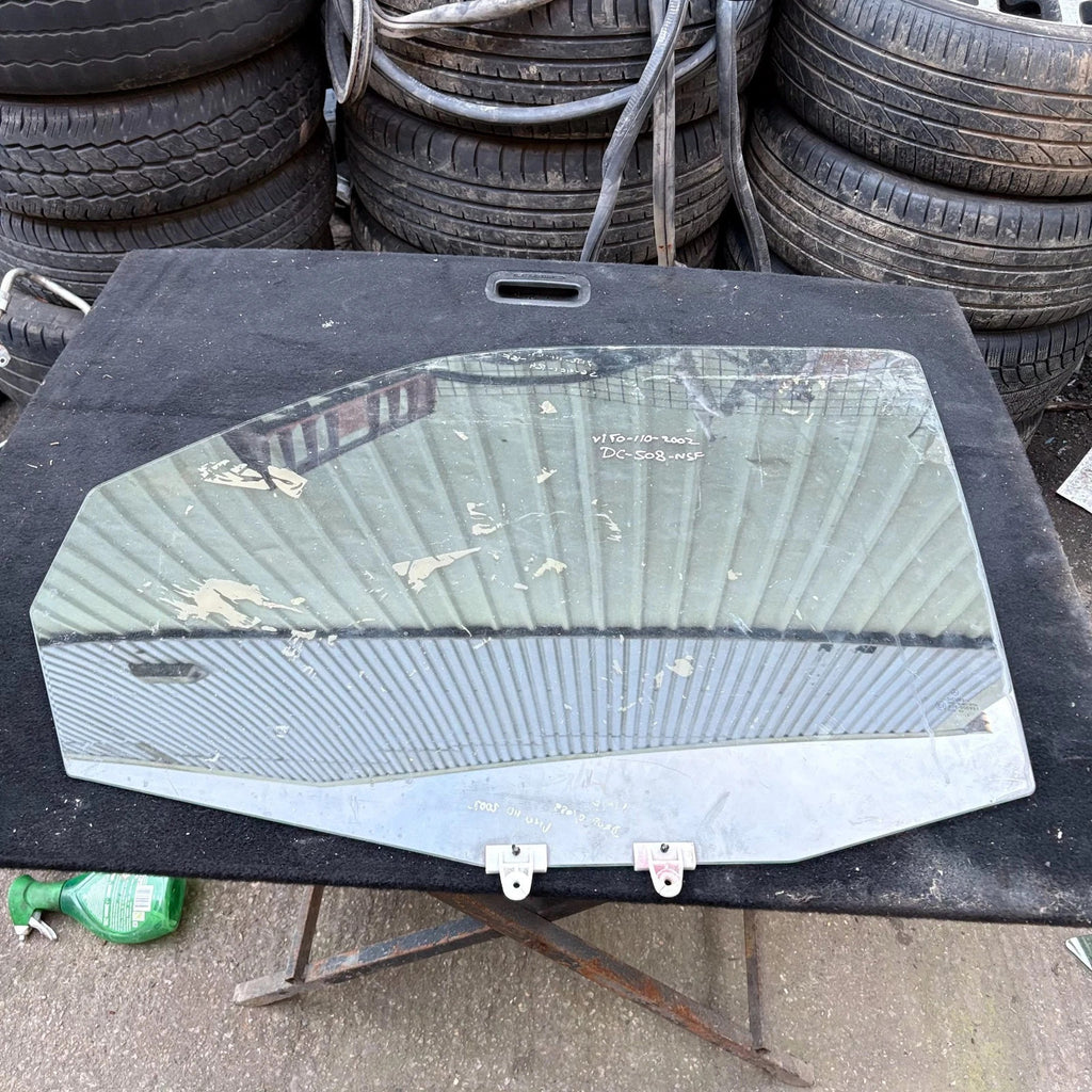 Mercedes Vito W638 96-03 Front Left Passenger Door Window Drop Glass 43R-000981
