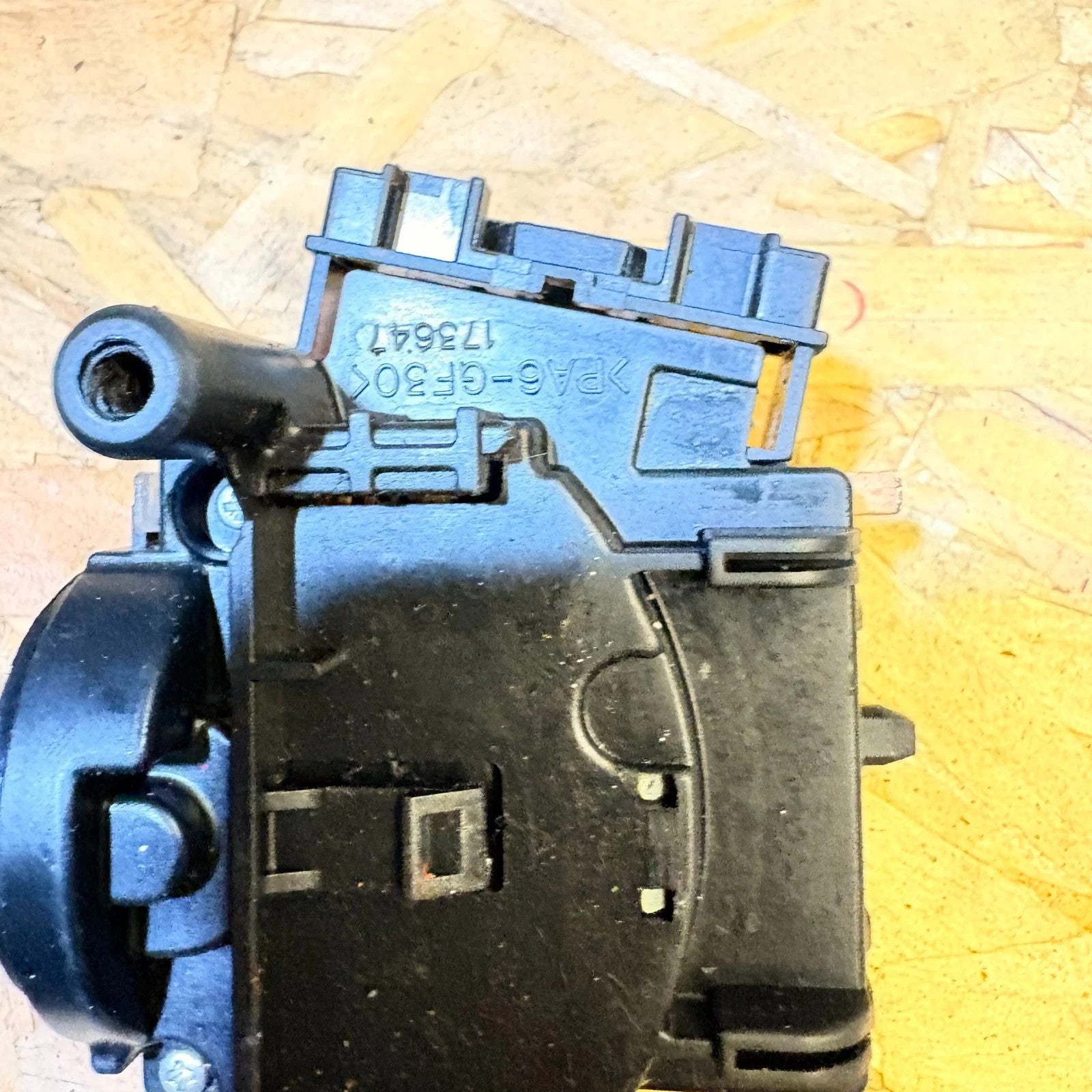 DIAHATSU SIRION MK1 WIPER CONTROL STALK SWITCH 173647