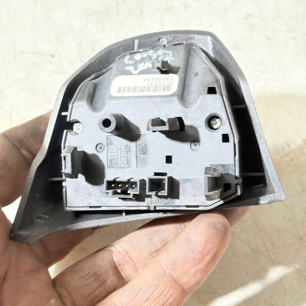 Vauxhall Corsa D Steering Wheel Audio Control Switch Silver 13222332 2006-2014