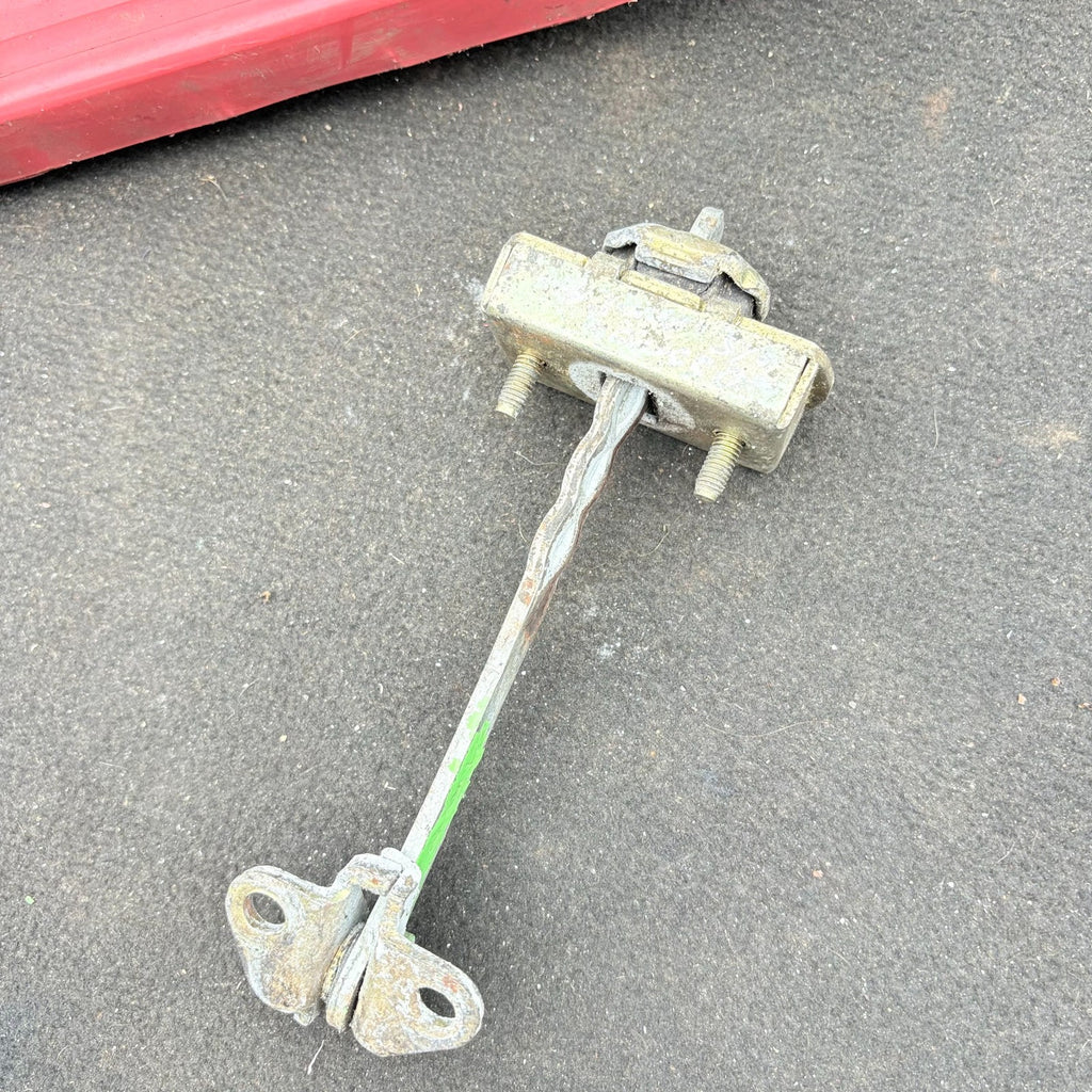 Mercedes Sprinter 1995-2006 W901-W902 Front Left Door Check Strap A9017200916