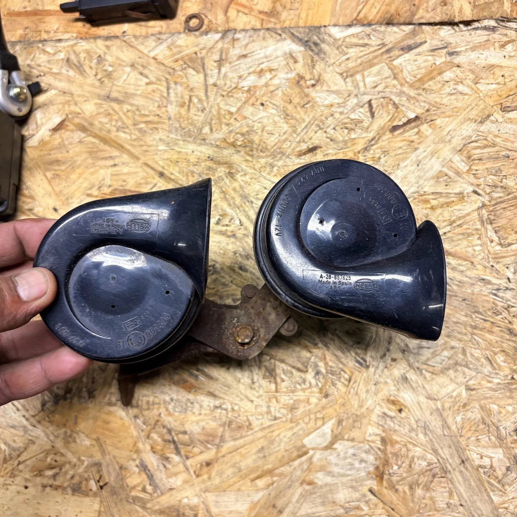 Volkswagen BEETLE Horn Signal Set 1999-2011