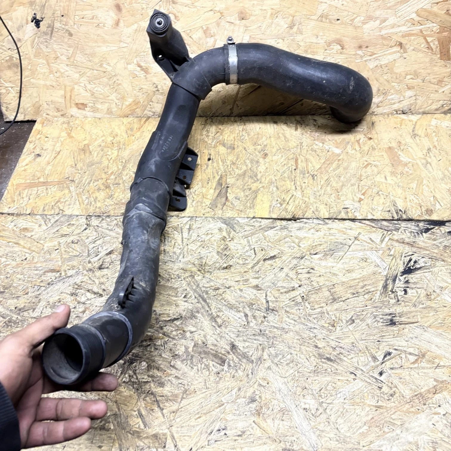 Seat Altea 5P 1.6 Diesel Turbo Pressure Pipe 1K0145840AA