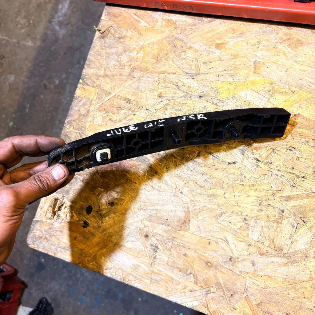 NISSAN JUKE REAR BUMPER BRACKET 2015 PASSENGER LEFT SIDE 85229BV80A