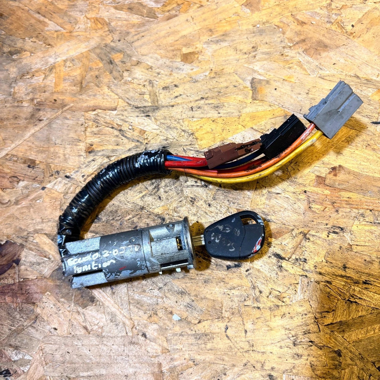PEUGEOT SCUDO IGNITION SWITCH LOCK BARREL STARTER SWITCH KEY