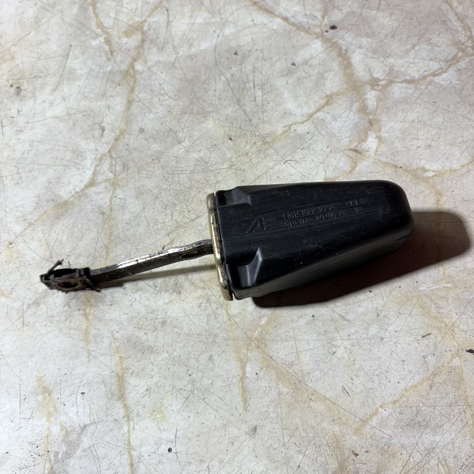 VOLKSWAGEN SHARAN 2007 Rear Right Door Limiter 7M0839323