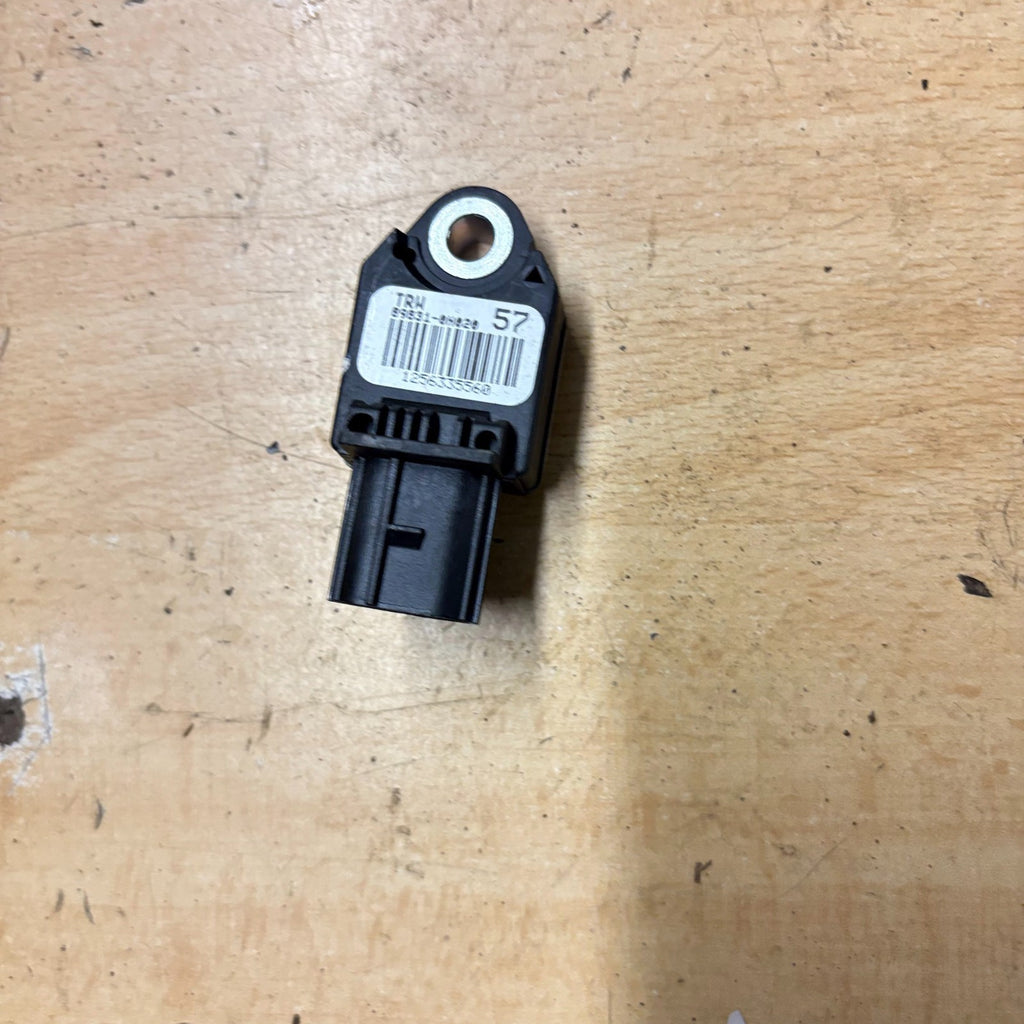 TOYOTA Aygo 2014-2018 Airbag Crash Impact Sensor Module OSF 89831-0H020