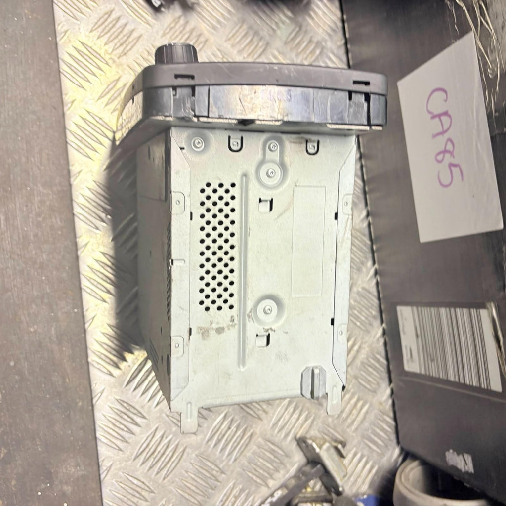 Skoda Octavia 2012 Music Radio CD Player Main Unit 1Z0035161M