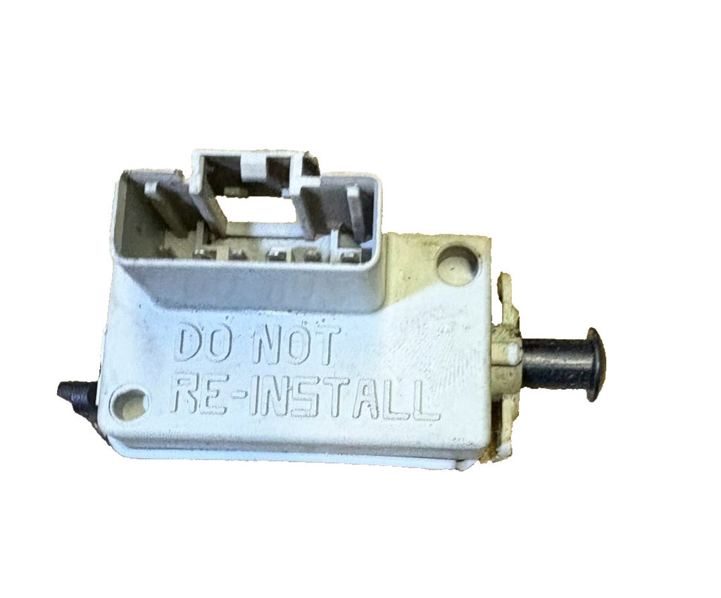 2008-2012 Jeep Cherokee/Liberty KK Brake Pedal Stop Lamp Switch 56045043AG