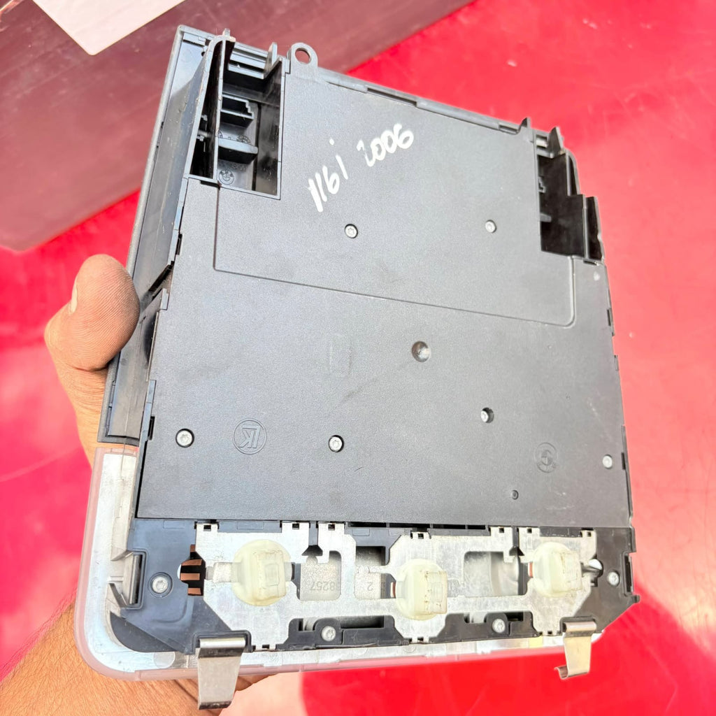 BMW 1 SERIES E87 2006 FRONT COURTESY LIGHT/CEILING LIGHT 696144902