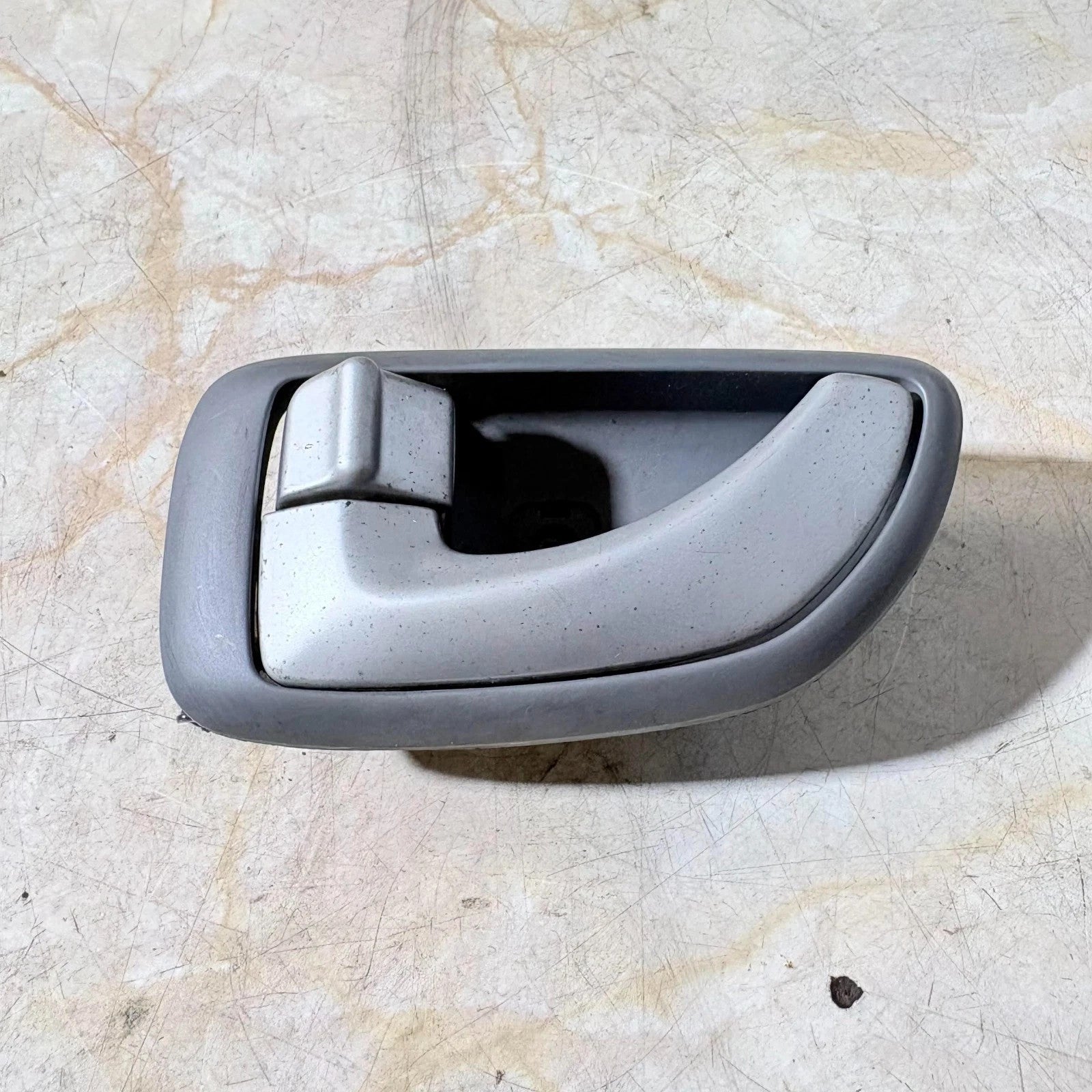 Handle Door Handle Shell Door Inner Left Rear for Hyundai Terracan 04-06