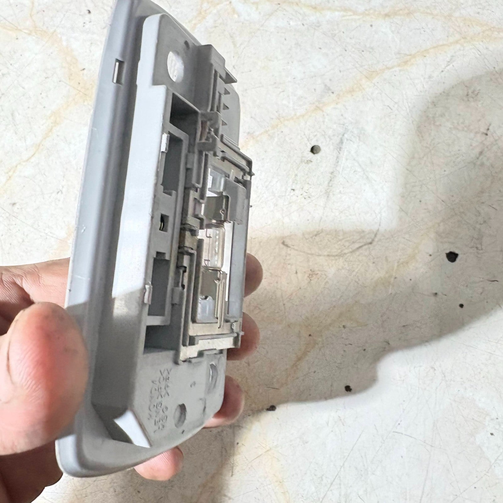 2001-2005 HONDA CIVIC REAR INTERIOR ROOF READING LIGHT