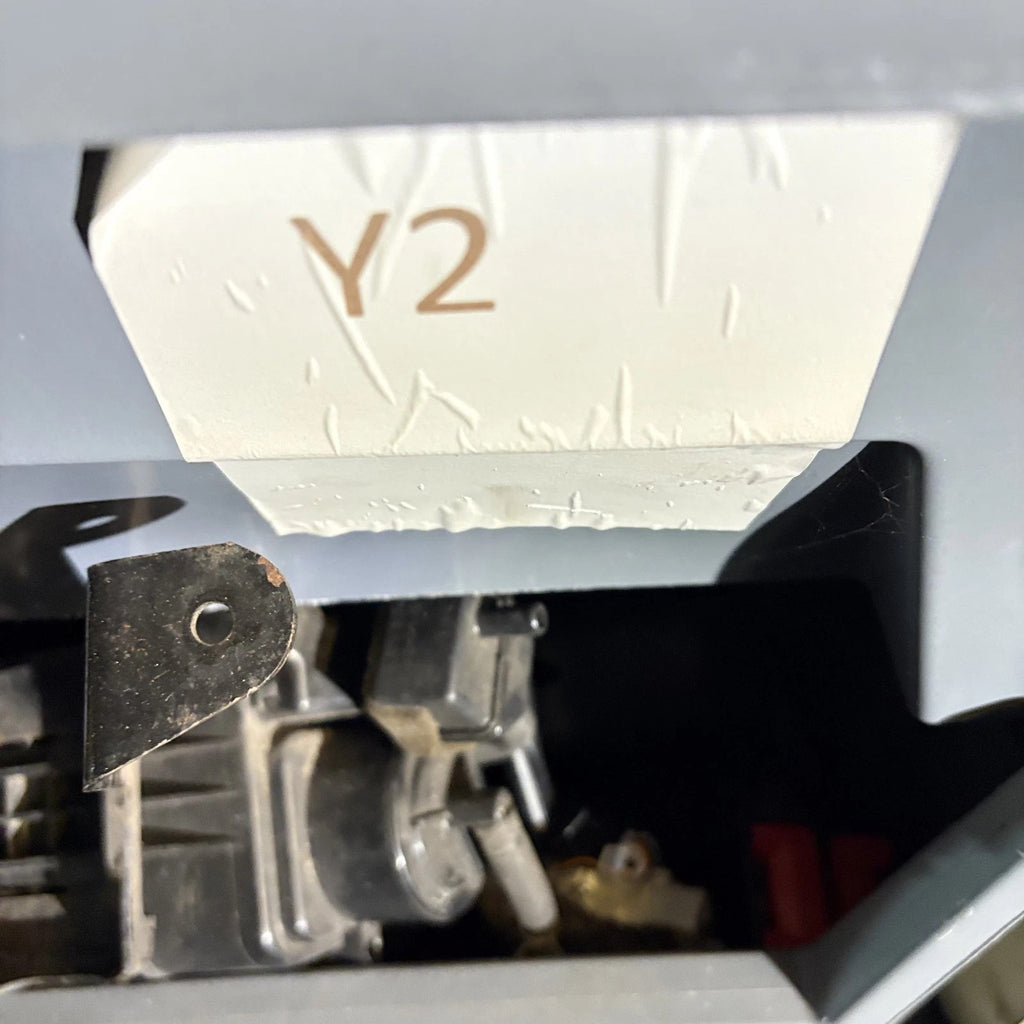 TOYOTA HIACE 1998-2008 HEADLIGHT TILT ANGLE LEVEL SWITCH