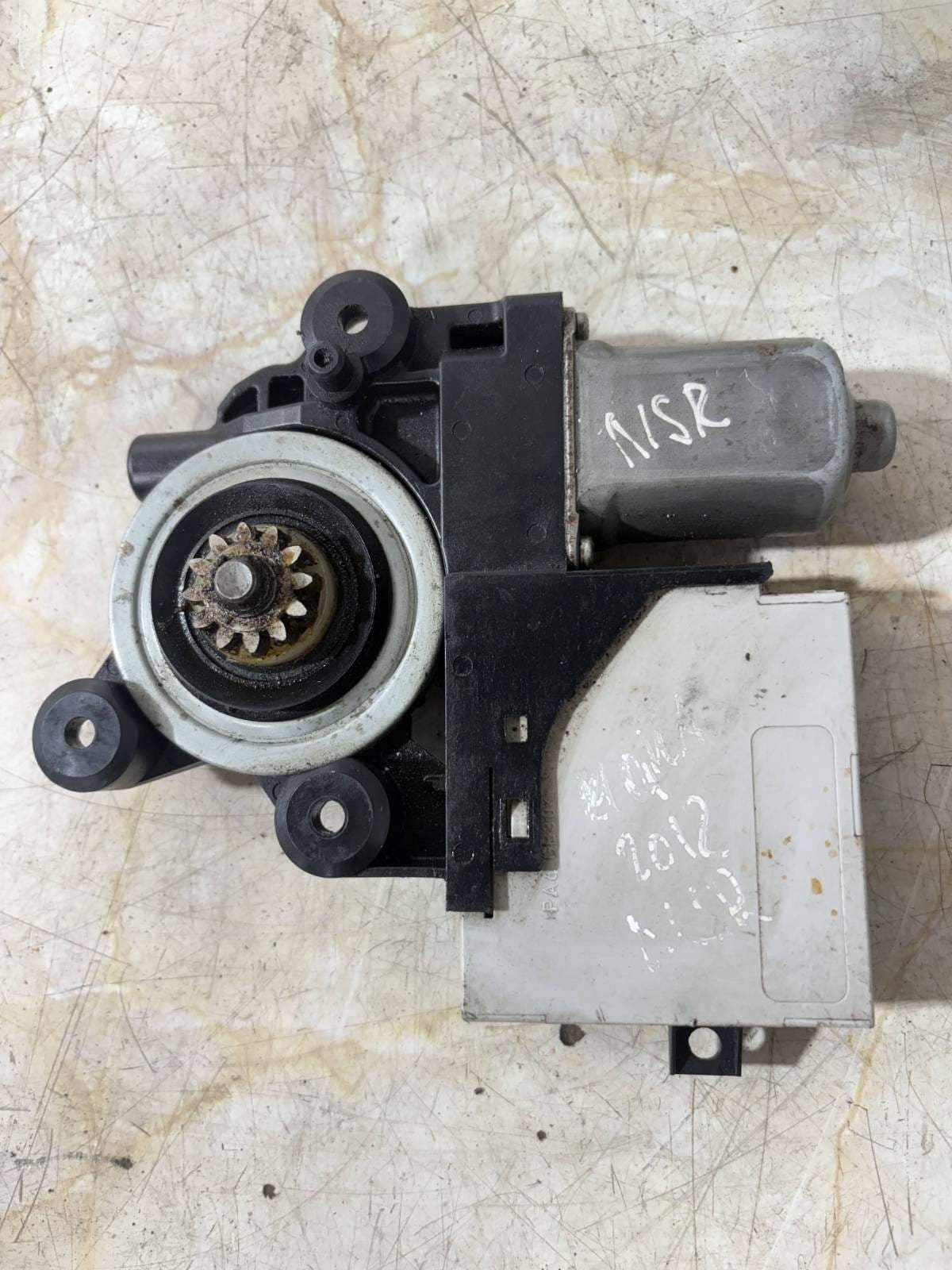 Ford Kuga Mk1 2008-2012 Rear Left Window Motor Module 7M5T-14B534-AF