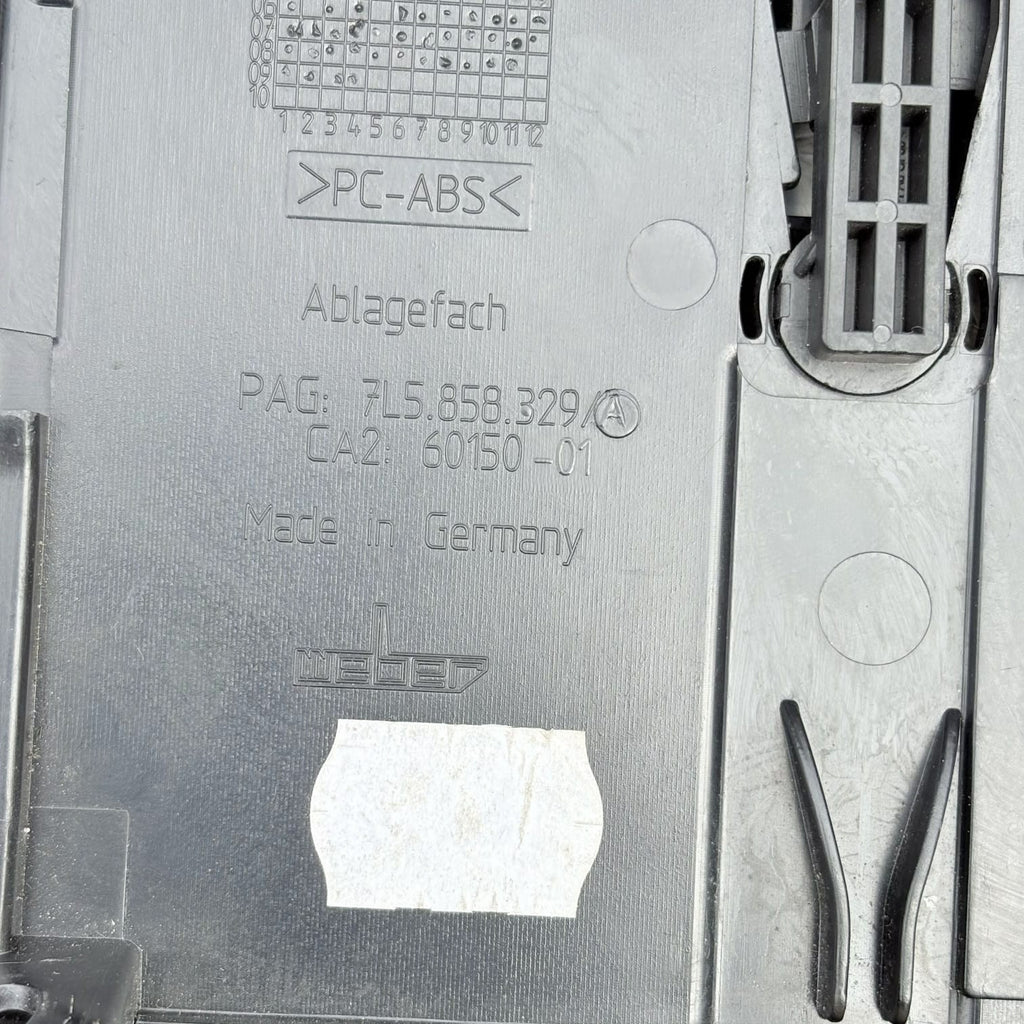 Porsche Cayenne 4.5S (2008) Ashtray Surround/Holder-7L5858329A, 7L5857321A